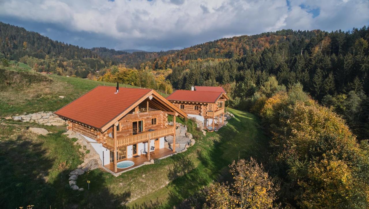 Jakob Chalets Perasdorf Exterior photo